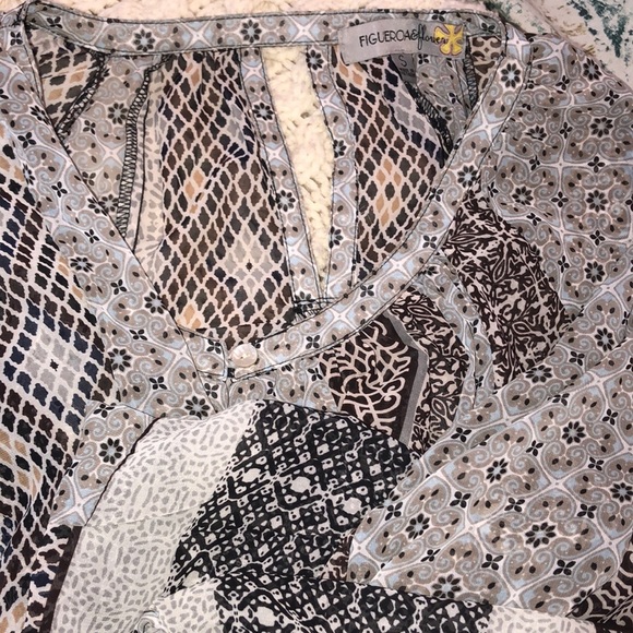 Small floral top - Picture 6 of 6